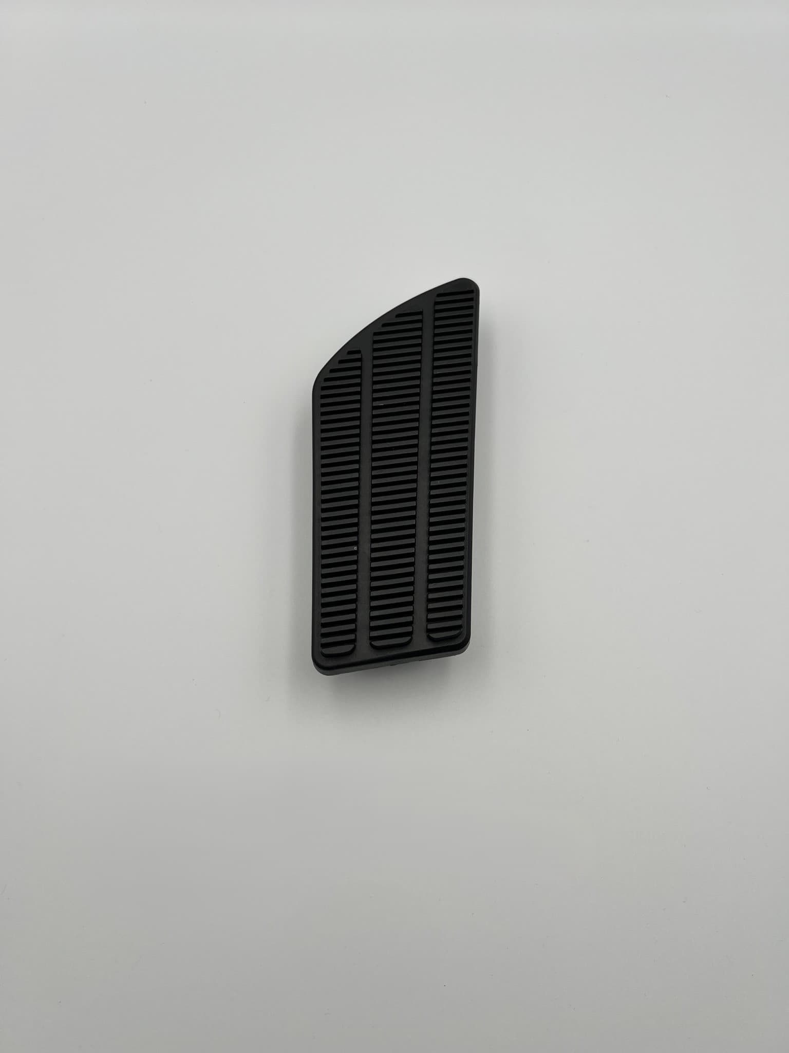 CHEVY/GMC TRK ACCELERATOR PEDAL PAD, 74-87 - Image 1