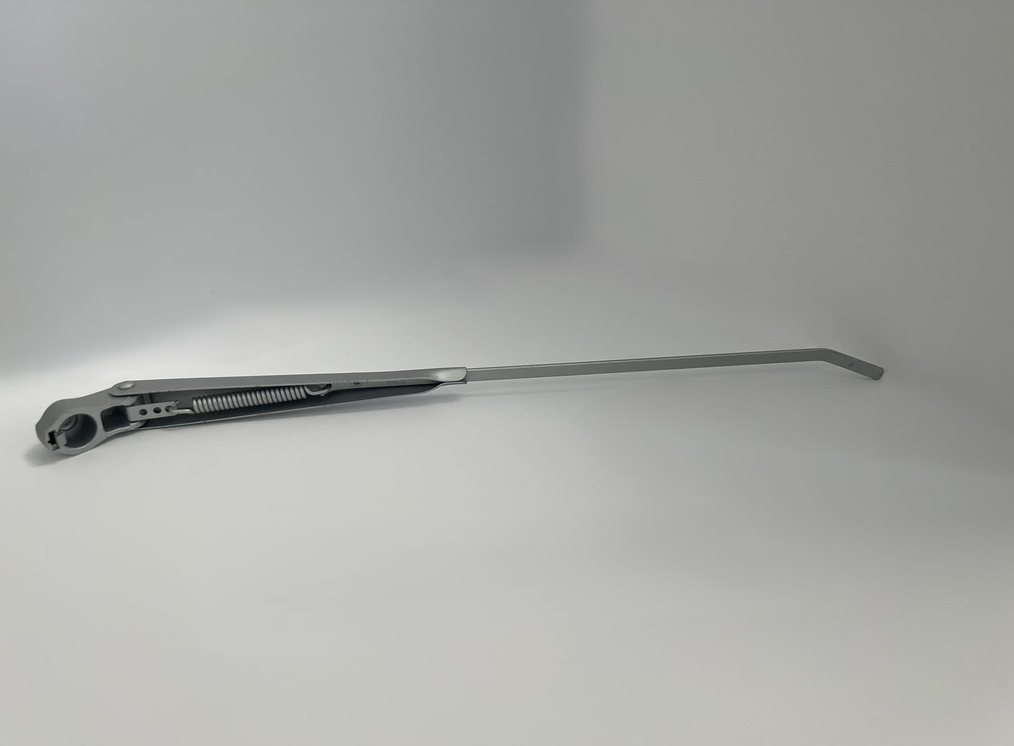 CHEVY GMC WINDSHIELD WIPER ARM, LH/RH, SILVER, 73-84