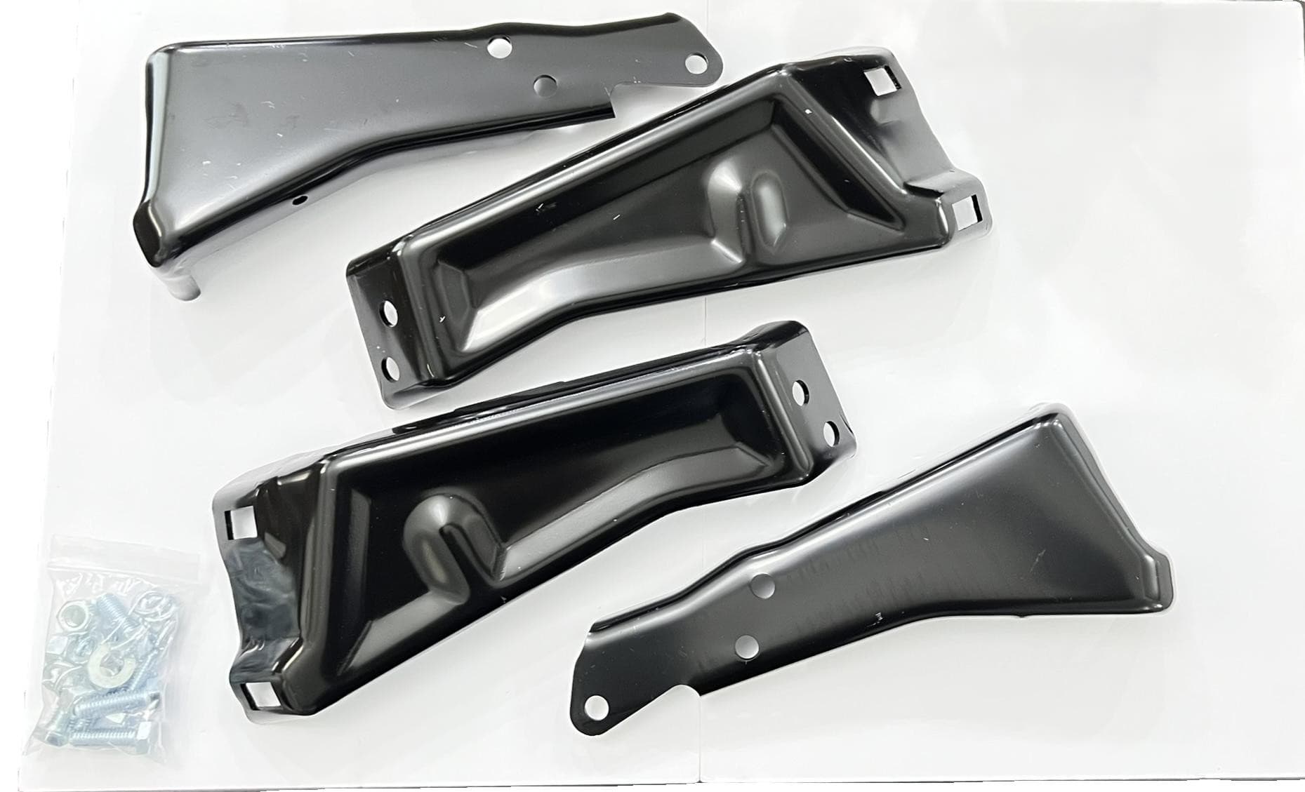 CHEVY/GMC TRK REAR BUMPER BRKT SET FLEETSIDE 81-87 - Image 1