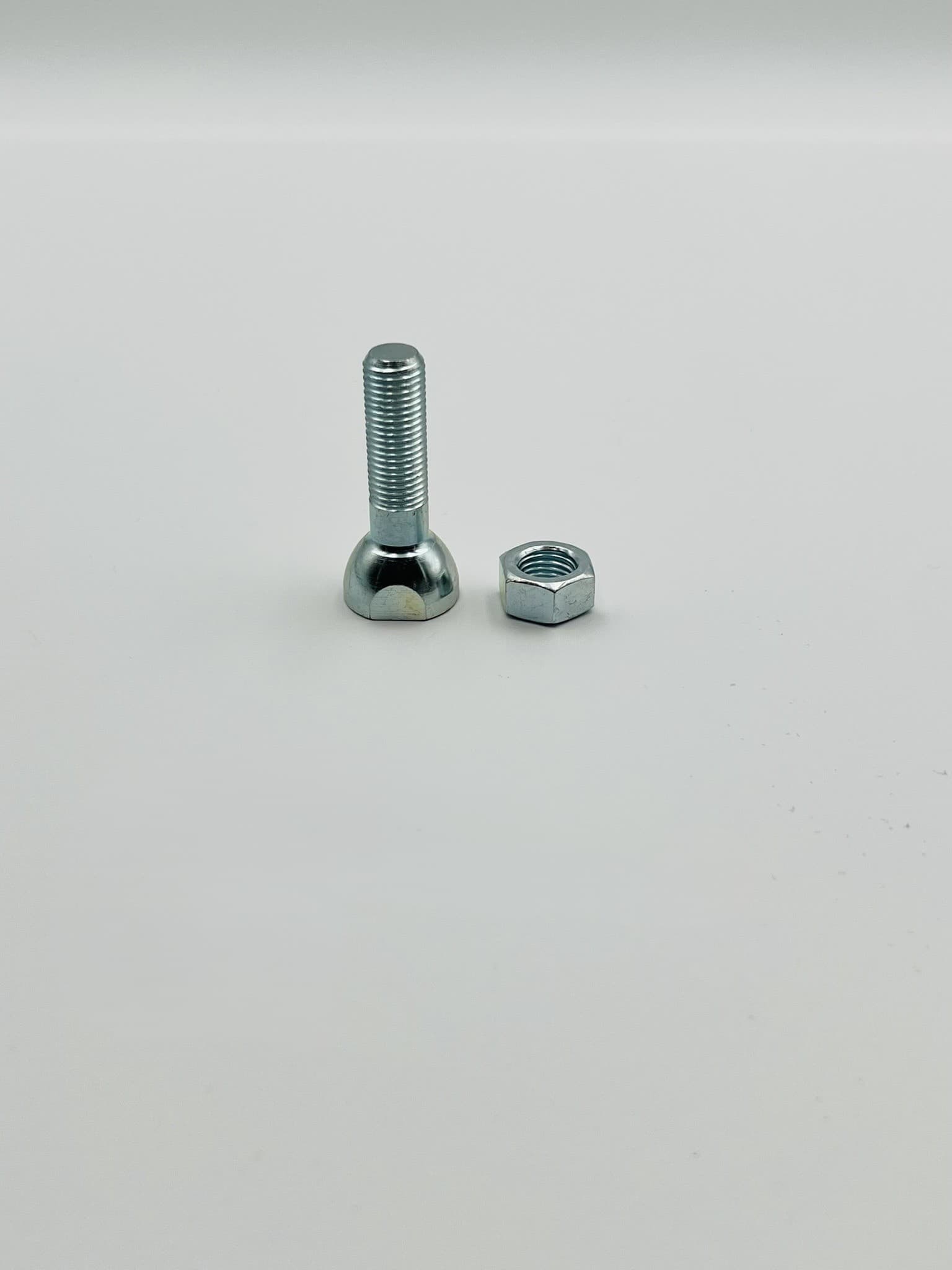 CHEVY GMC TRK TAILGATE LATCH PIVOT, FLEETSIDE 58-66 - Image 1