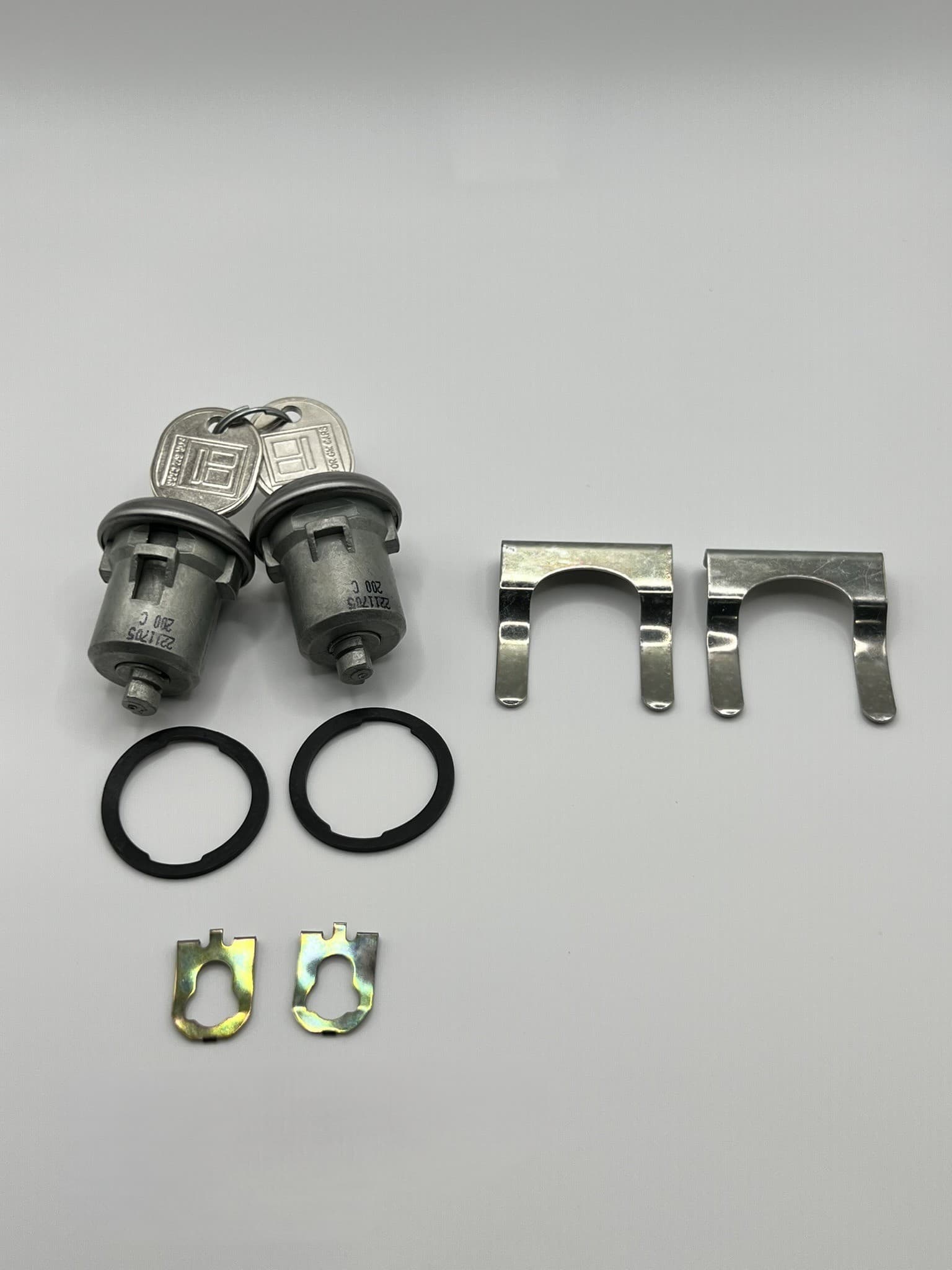 CHEVY GMC TRK DOOE LOCK SET, 67-87 - Image 1